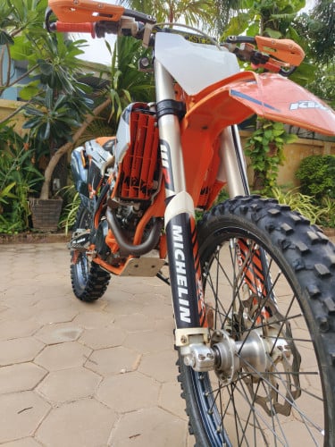KTM 350