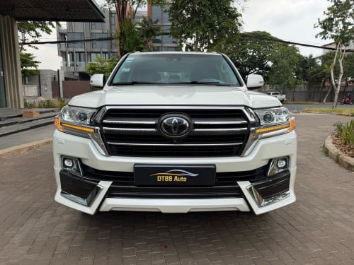 Land Criuser VX.S 2020 grand touring