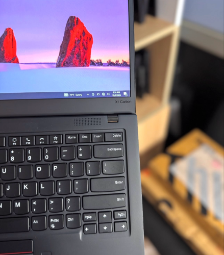 Lenovo Thinkpad X1 Carbon Gen 8