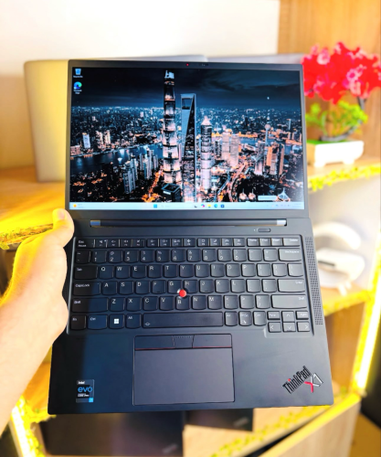 Lenovo Thinkpad X1 Carbon Gen 9