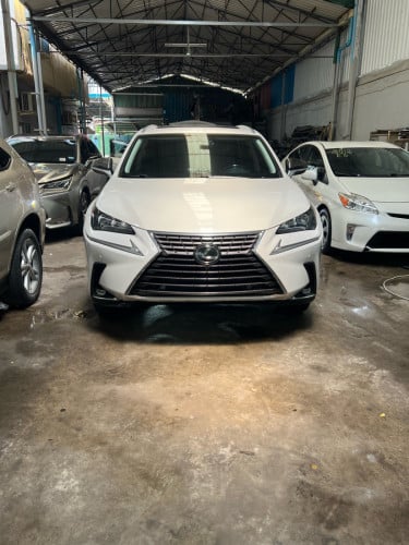 Lexus NX 200t Luxery 2015