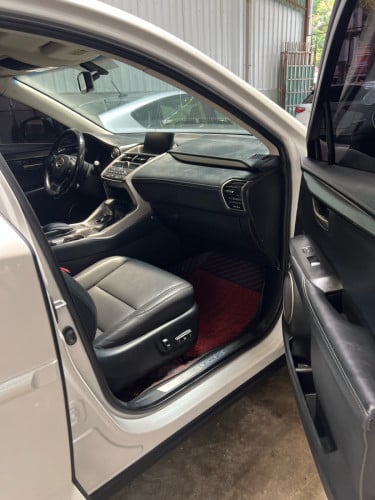 Lexus NX 200t Luxery 2015