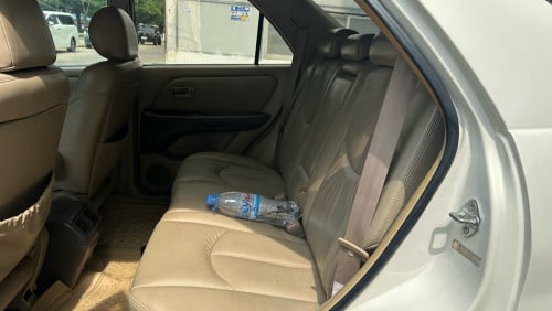 Lexus RX300 ឆ្នាំ​2000 ពណ៌​ស​កាំ​ម៉ៃ​ ម្ចាស់​ដើម​