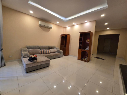 Link A for rent in Borey Chip Mong land sensok Aeon2 price 800$ negotiable
