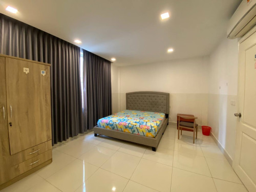 Link A for rent in Borey Chip Mong land sensok Aeon2 price 950$ negotiable full furnish