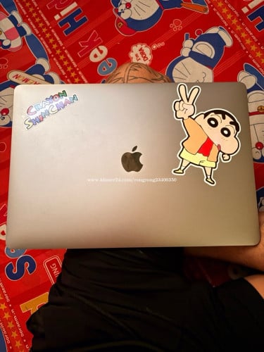 MacBook Pro 2017 256g