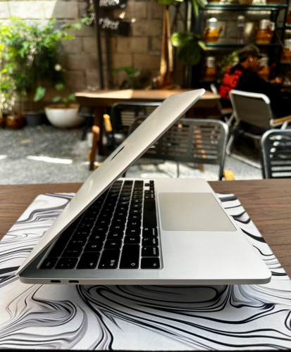 Macbook pro2020 Touch Bar