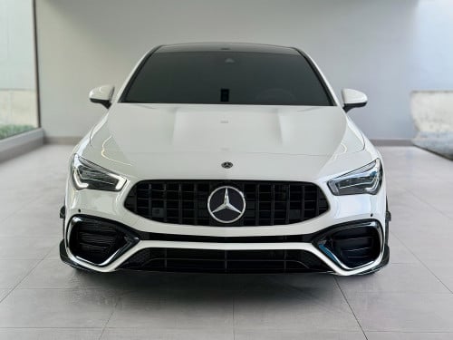 Mercedes Ben CLA250 ឡើង45s 2020