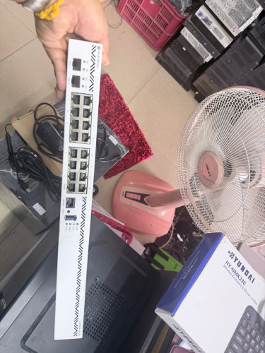 Mikrotik CCR2004-16G-2S+