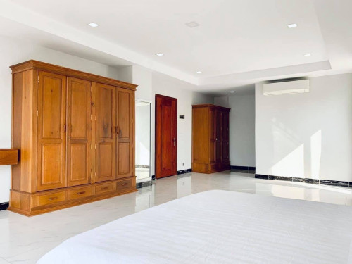 Modern Serviced Apartment | Gym & Salt Pool 现代服务公寓 | 健身盐水泳池