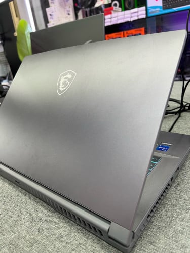 MSI THIN15 B12UC