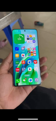 Oppo A2 Pro 5G សានុំហ្ស៊ីនតម្លែ105$