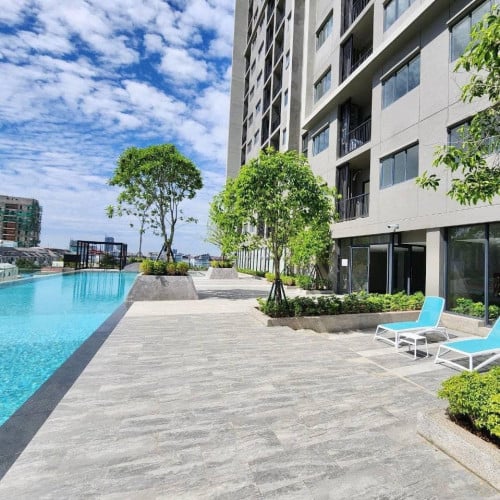 Park land condo 1 bedroom