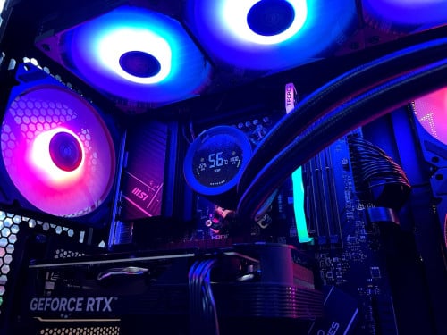 PC build Ryzen 5 7600X + RTX 5060 8GB