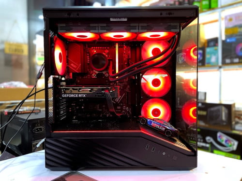 PC build Ryzen 5 7600X + RTX 5060 8GB