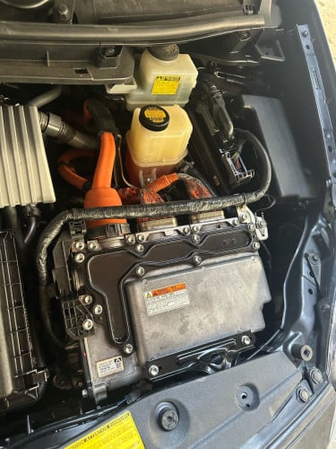 Prius 2012 option 4 deluxe solar
