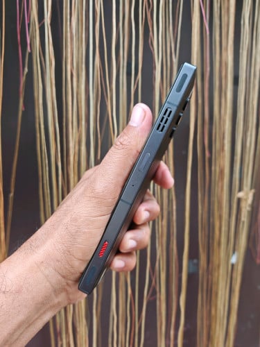 Redmagic 8Pro+ 8g/256g_CH(វៃដូរបាន)👉$295