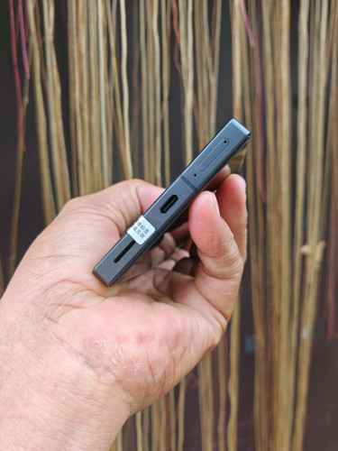 Redmagic 8Pro+ 8g/256g_CH(វៃដូរបាន)👉$295