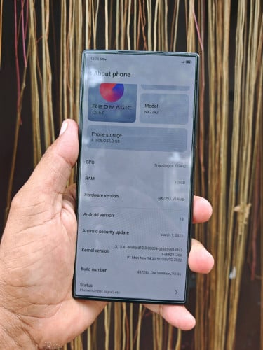 Redmagic 8Pro+ 8g/256g_CH(វៃដូរបាន)👉$295