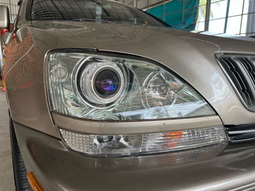 RX300 ឆ្នាំ2001​ ឡានស្អាតអត់បុក​ នៅក្រុងបាត់ដំបង