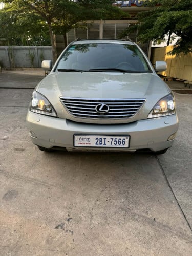RX330.ឆ្នាំ2004.ប៉ុង2.H.FULL.ផ្សែងបារី