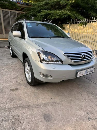 RX330.ឆ្នាំ2004.ប៉ុង2.H.FULL.ផ្សែងបារី