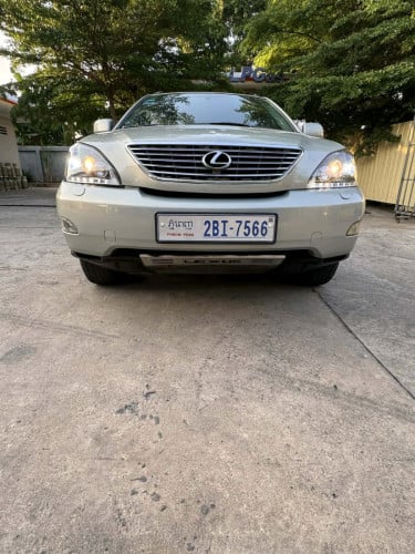 RX330.ឆ្នាំ2004.ប៉ុង2.H.FULL.ផ្សែងបារី