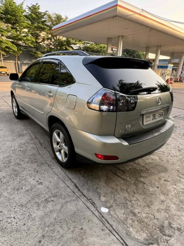 RX330.ឆ្នាំ2004.ប៉ុង2.H.FULL.ផ្សែងបារី