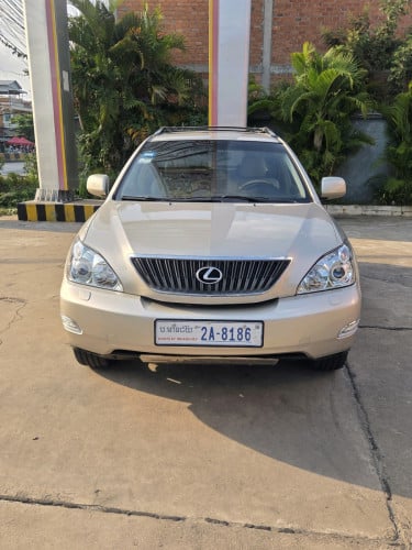 RX330.ឆ្នាំ2004.ប៉ុង2.H.FULL.ទឹកមាស