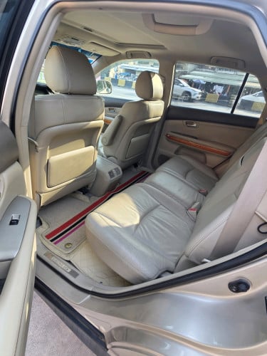 RX330.ឆ្នាំ2004.ប៉ុង2.H.FULL.ទឹកមាស