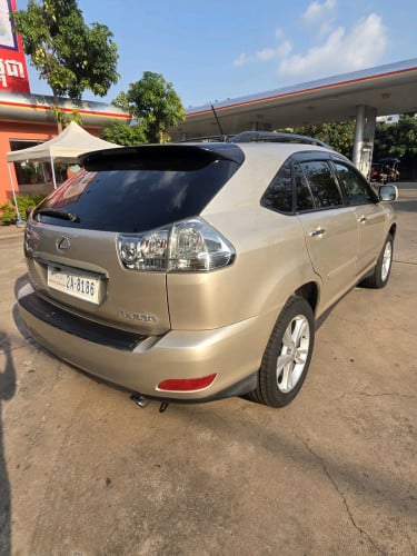 RX330.ឆ្នាំ2004.ប៉ុង2.H.FULL.ទឹកមាស