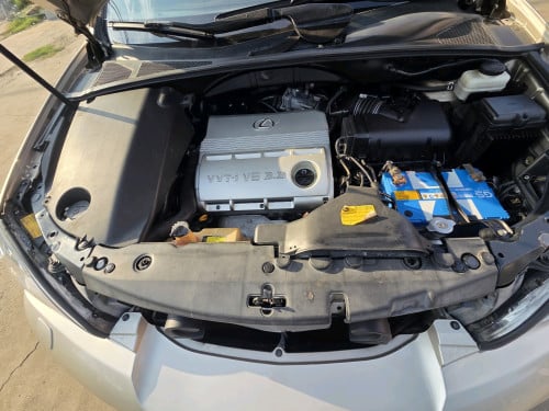RX330.ឆ្នាំ2004.ប៉ុង2.H.FULL.ទឹកមាស