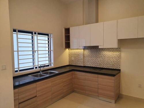 Shop  House For Sale / ផ្ទះអាជីវកម្មសម្រាប់លក់បន្ទាន់#ប៉េងហួតបឹងស្នោរ