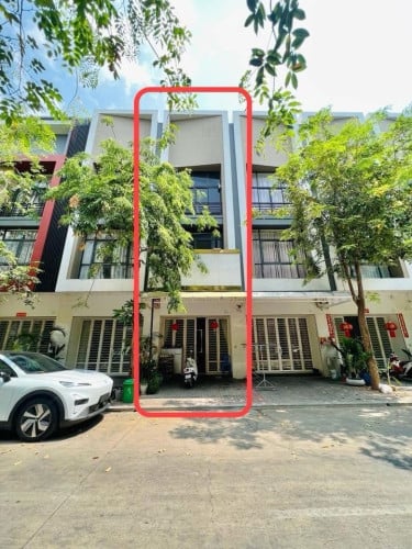 Shop  House For Sale / ផ្ទះអាជីវកម្មសម្រាប់លក់បន្ទាន់#ប៉េងហួតបឹងស្នោរ
