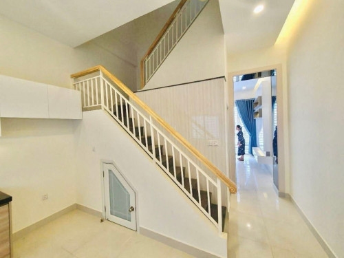 Shop  House For Sale / ផ្ទះអាជីវកម្មសម្រាប់លក់បន្ទាន់#ប៉េងហួតបឹងស្នោរ