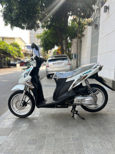 Suzuki Nex 018