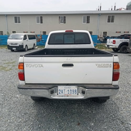 Tacoma 2001 ប៉ុងភ្លើង
