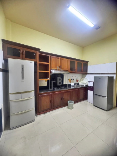 Townhouse 4 Bedrooms for RENT near CAMKO City and AEON Mall 2_SENSOK