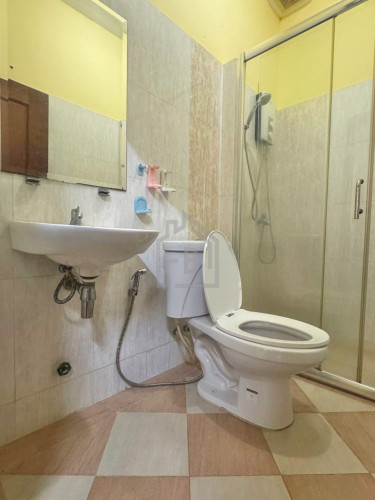 Townhouse 4 Bedrooms for RENT near CAMKO City and AEON Mall 2_SENSOK