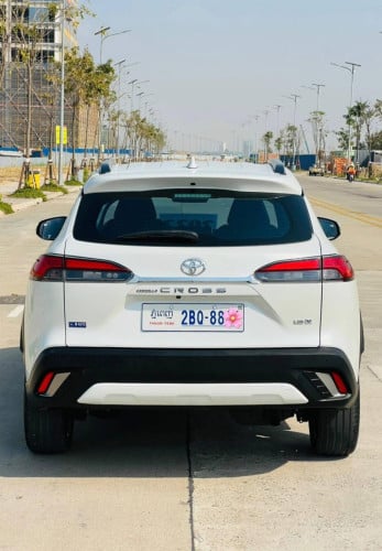 Toyota Corolla cross 2022 ទេីបកាត់បានវេីតៗបង