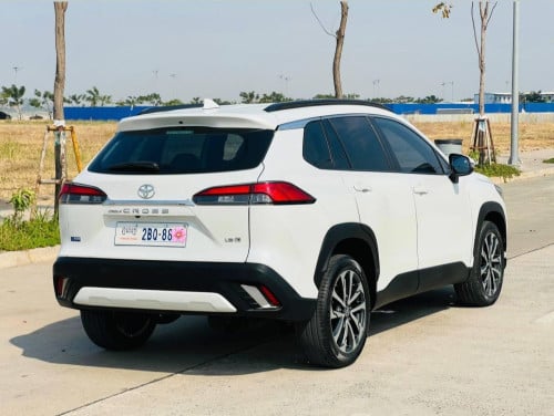 Toyota Corolla cross 2022 ទេីបកាត់បានវេីតៗបង