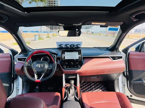 Toyota Corolla cross 2022 ទេីបកាត់បានវេីតៗបង