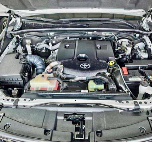 Toyota Fortuner Legender 2021 Full Option (40000kmជាង)