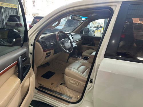 Toyota Land Cruiser V6 GX•R 2013 Full option