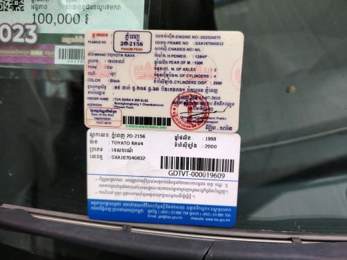 TOYOTA RAV4