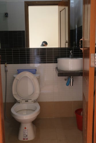 Tuol Kok, 60m2 size-two bed room Apartment for rent (free wifi, management fee)