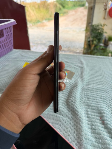 Vivo Y85 Ram4/64GB អេក្រង់​​ហ្សុីន​ នៅស្អាតល្មមប្រេី