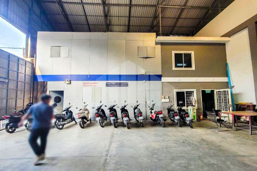 Warehouse for Rent (Lou 5 Area near 2004 Street & Veng Sreng Street)