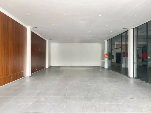 Warehouse for Rent Near Phsar Dey Huy