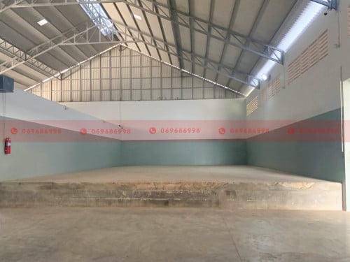 Warehouse On Ample Land For Rent On A Sub-Business Road, Russei Keo